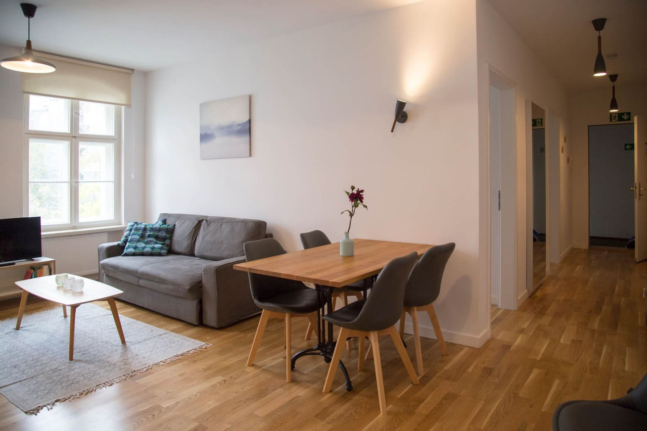 Great apartment in Berlin with two double bedrooms — photo 15 of 24