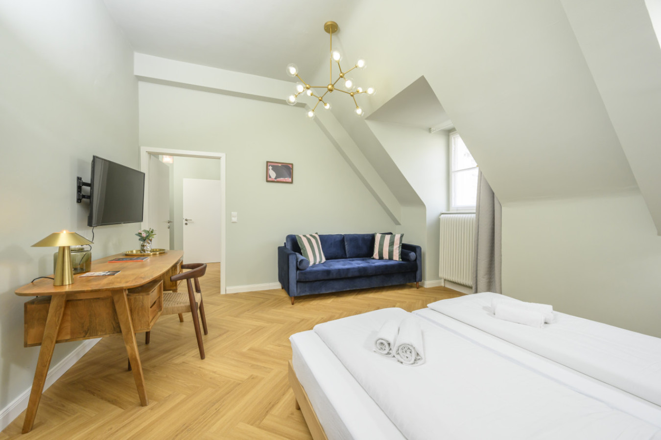 Palais Palffy Hotel Suite in Central Vienna — photo 13 of 40