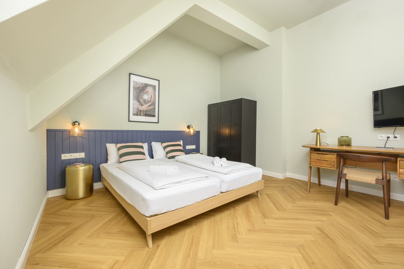 Palais Palffy Hotel Suite in Central Vienna — photo 34 of 40
