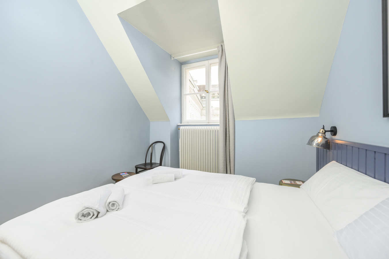 Palais Palffy Hotel Suite in Central Vienna — photo 24 of 40