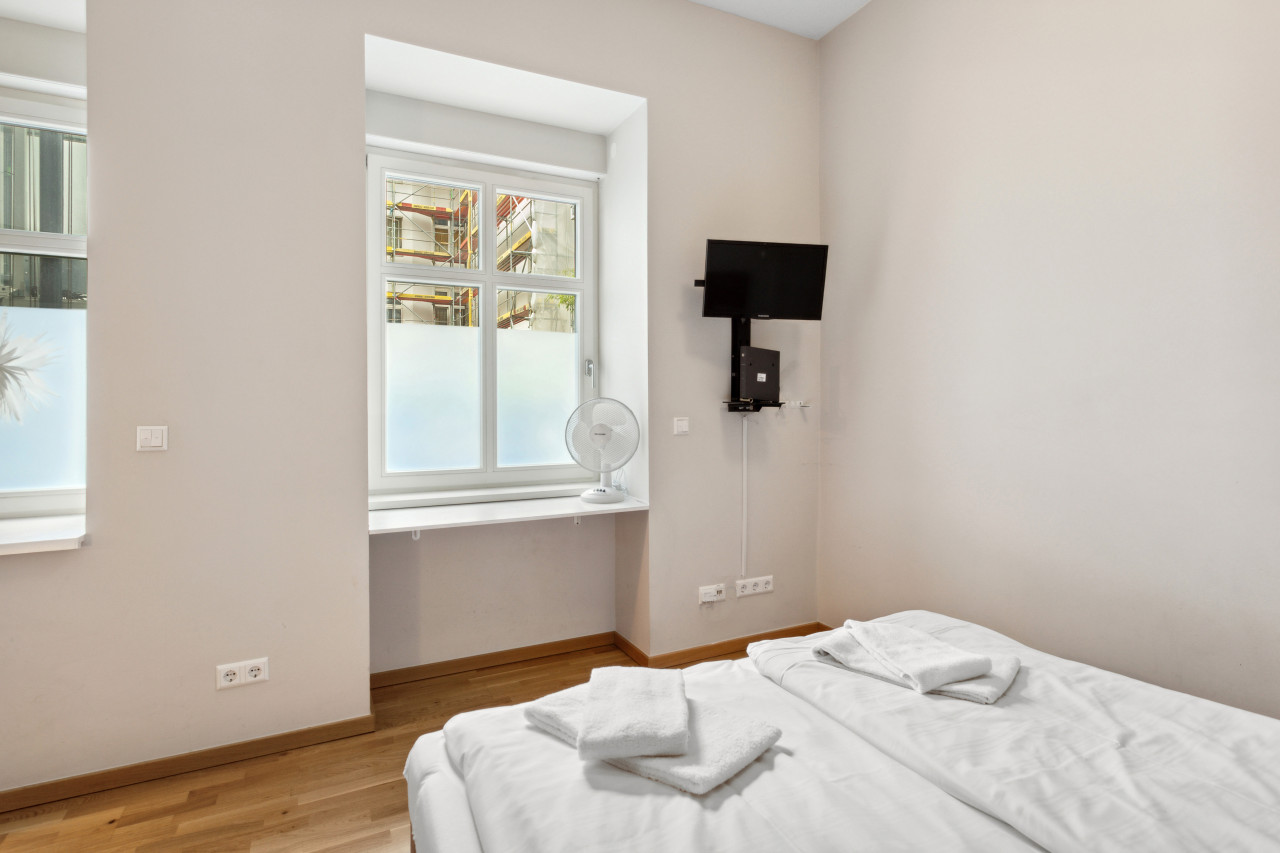 Arbio I Renovated Studio in Charlottenburg — photo 32 of 33