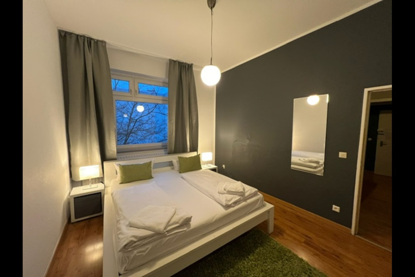Spacious 3-Bedroom Apartment in Central Berlin — photo 17 of 20