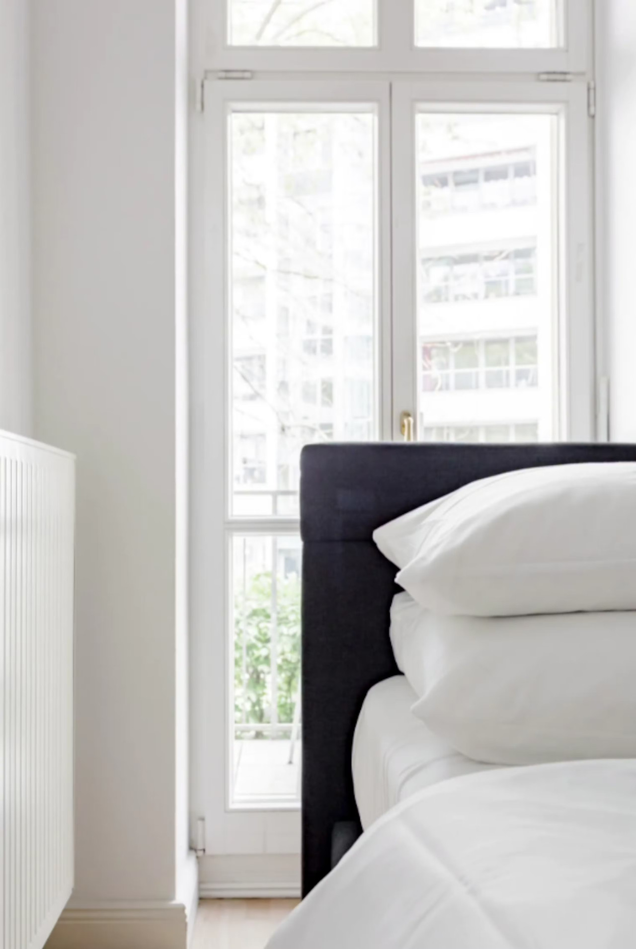 Luxury 2 Bedroom apartment in the heart of Mitte — photo 39 of 40