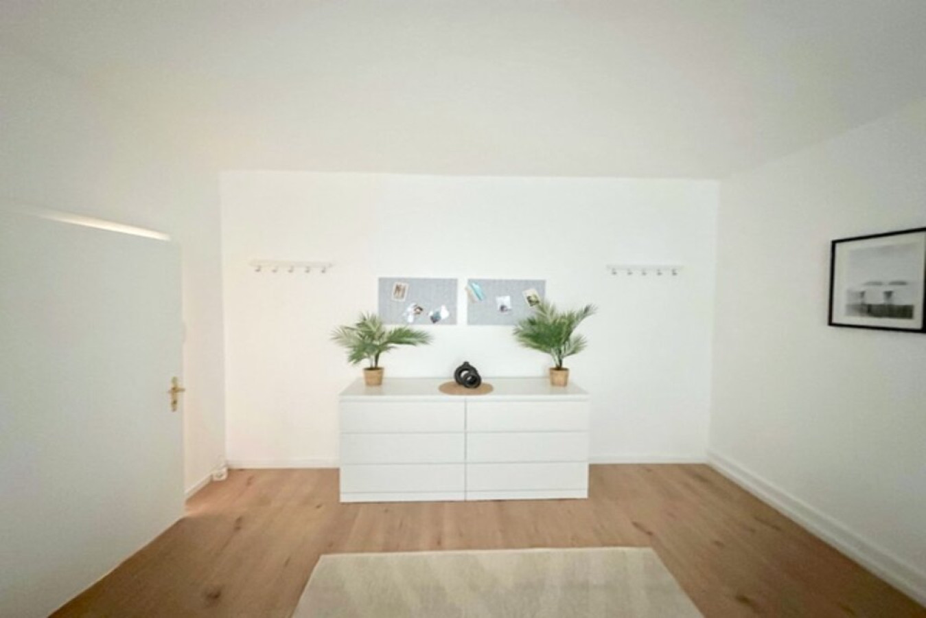 Cozy & Spacious Apartment Near Berlin – Ideal for Work & Leisure! — photo 14 of 18