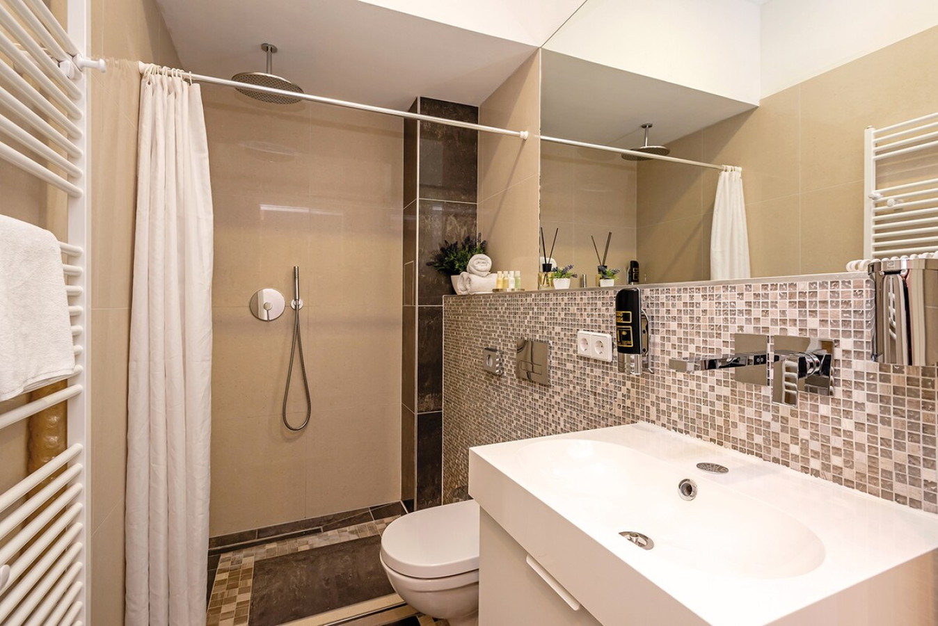 OLD Arbio I Arabel Deluxe 3 bedroom Suite — photo 10 of 12