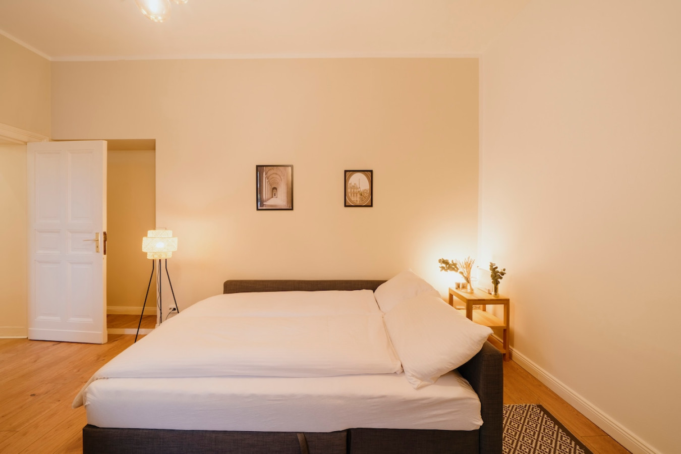 Spacious 2 Bedroom in the Heart of Friedrichshain — photo 30 of 37