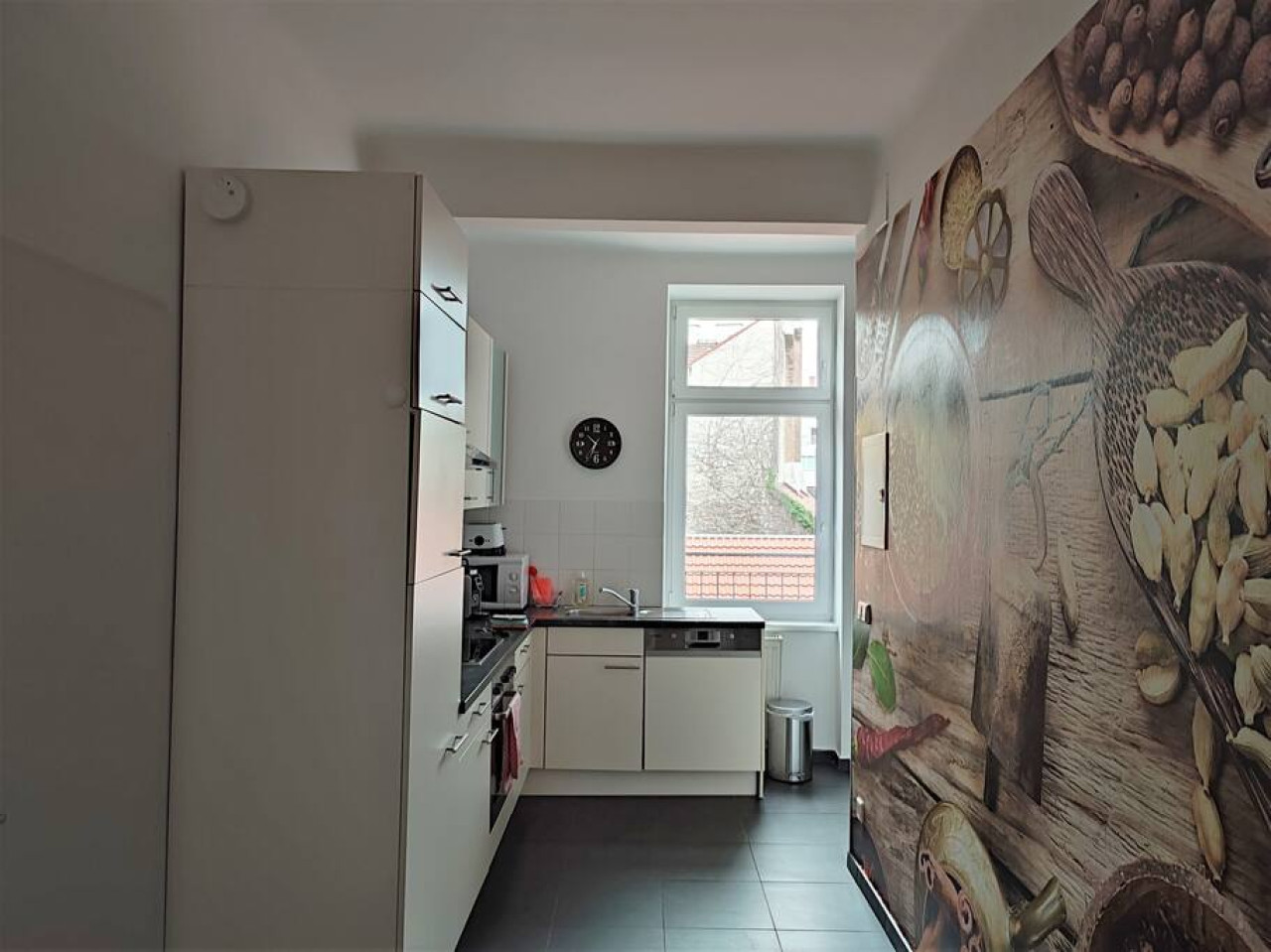 2 Bedroom Apart with Balcony in Reindorf — photo 23 of 33