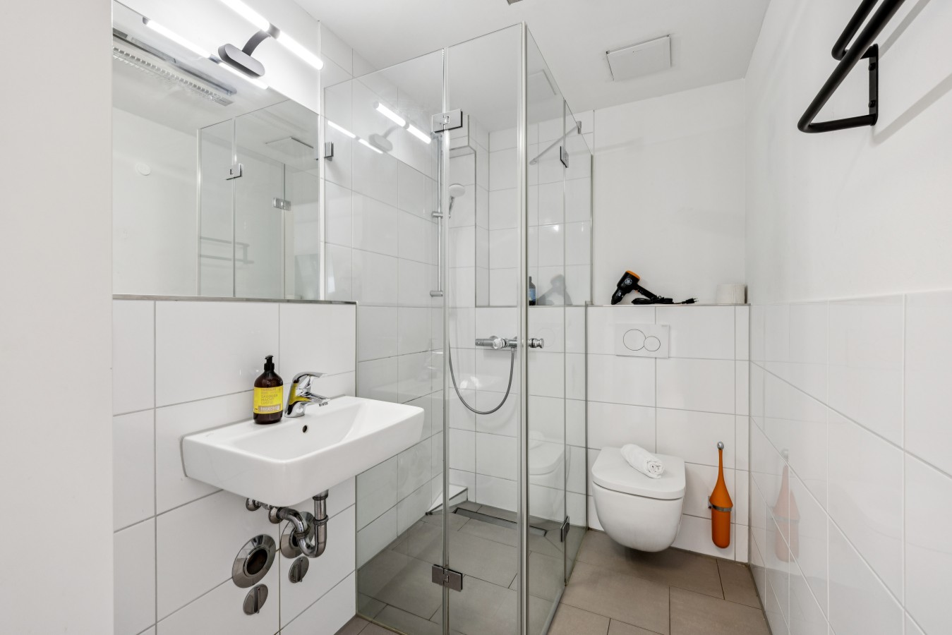 Arbio I 3 Bedroom Apart near Königstraße — photo 13 of 30