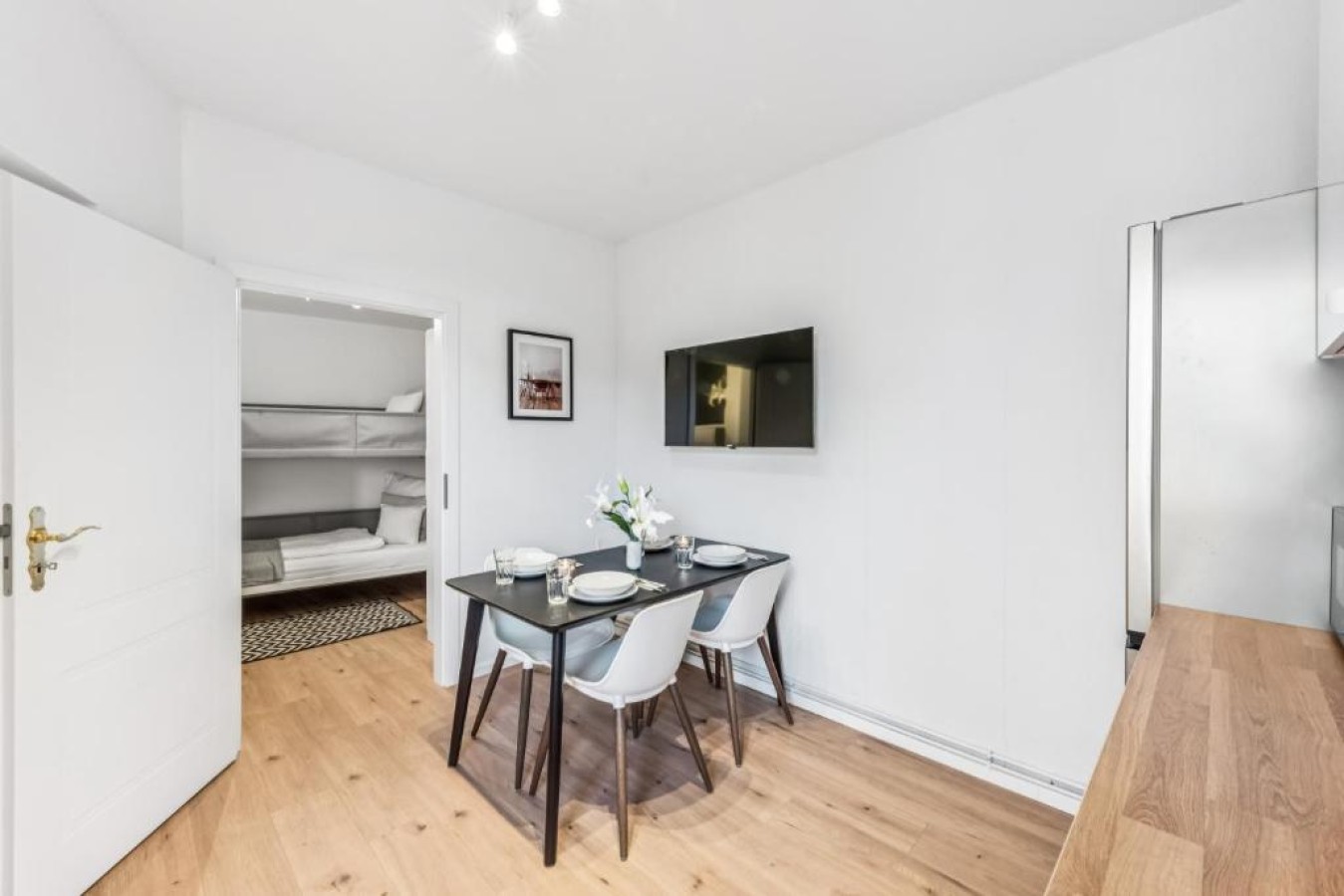 4Bed Apartment with Parking in Kloster — photo 15 of 22