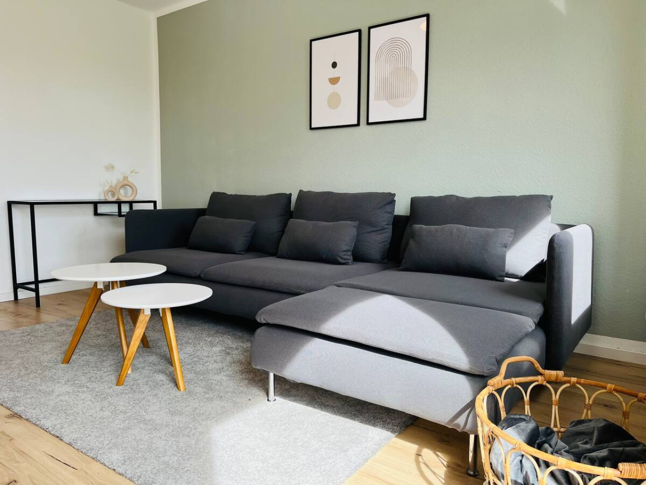 Cozy two bedroom apartment in Augsburg — photo 29 of 40