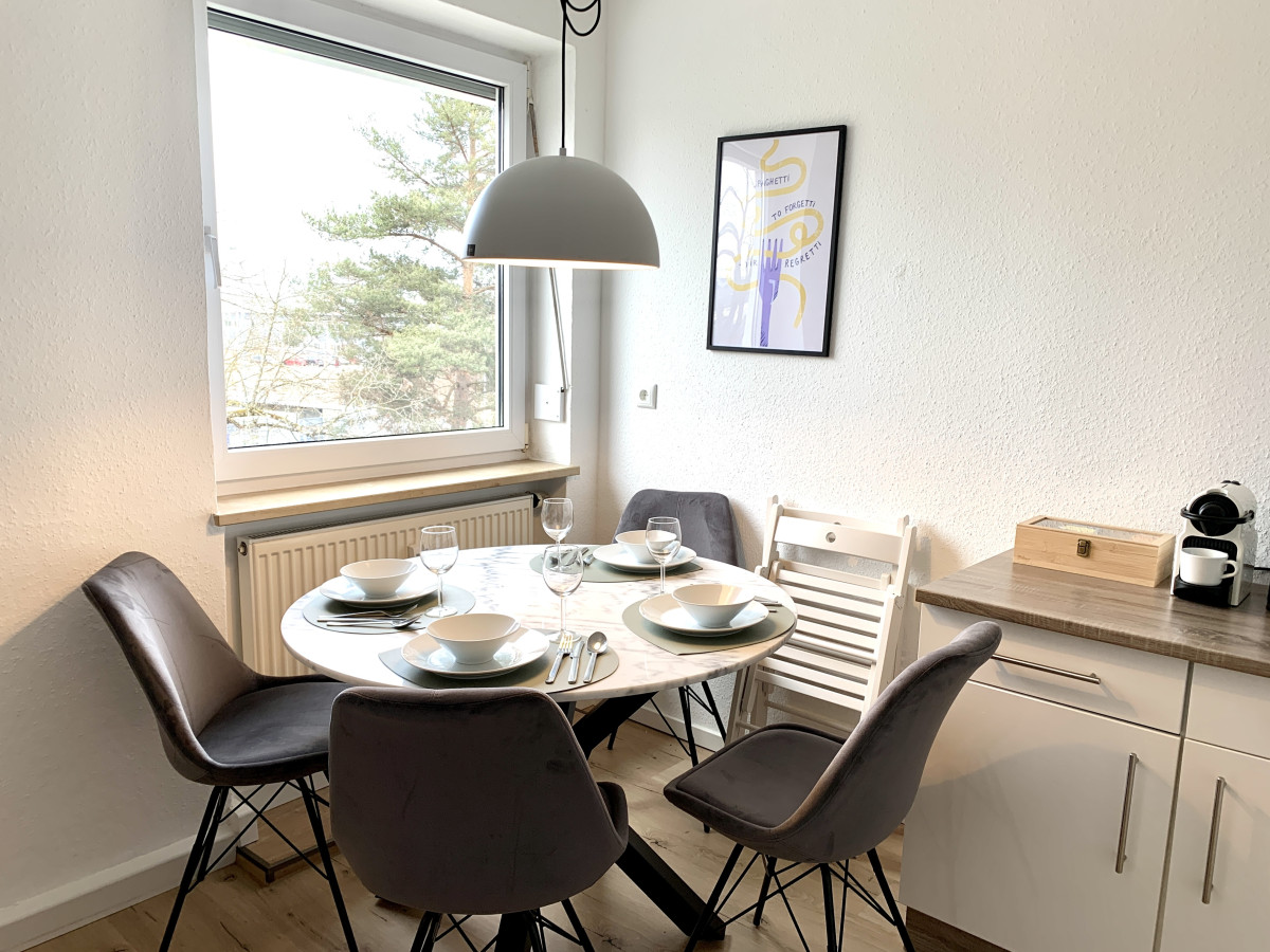 Cozy two bedroom apartment in Augsburg — photo 35 of 40